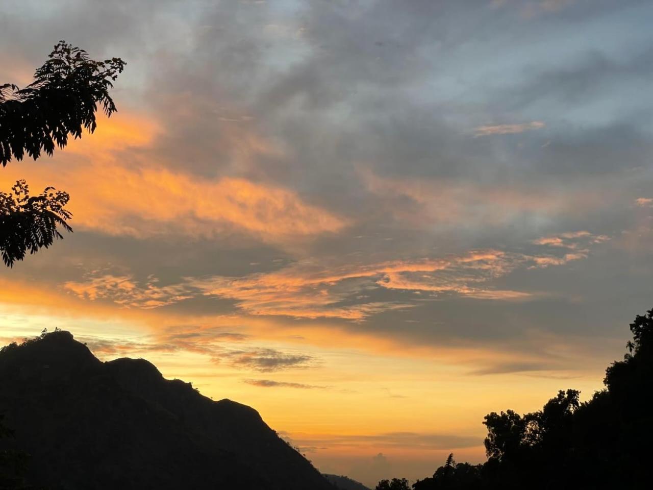 Готель Ella Lucky Panoramic Екстер'єр фото
